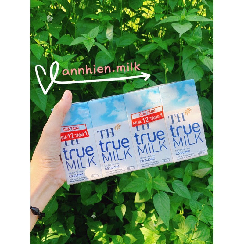 Sữa tươi tiệt trùng TH True Milk (có đường) - hộp 180ml/4hộp