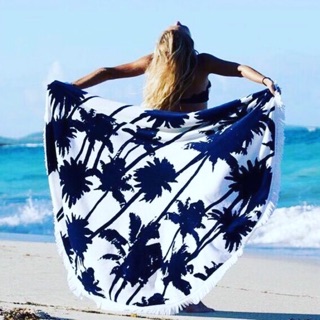 Khăn đi biển hoạ tiết cây dừa