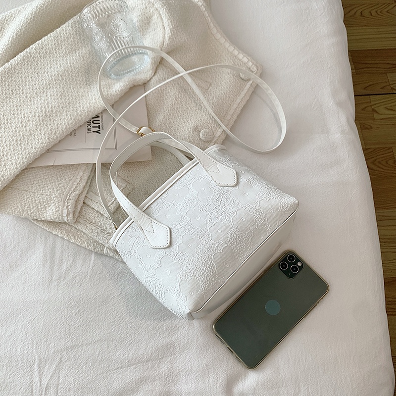 Túi Đeo Vai Hình Vuông Cỡ Nhỏ Thiết Kế Đơn Giản Phong Cách Mới Mùa Xuân 2022 Cho Nữ