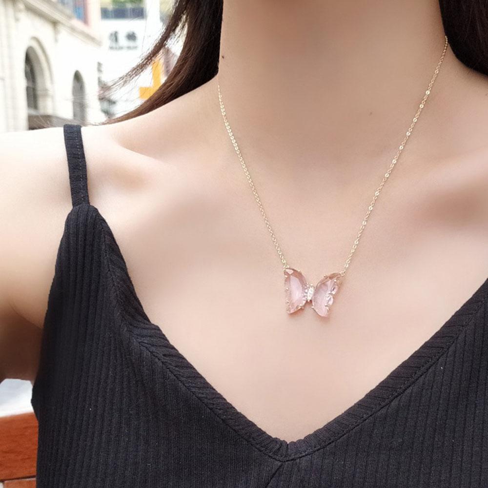 AROMA Vòng cổ Mặt Kính Hình Bướm Nhiều Màu Sắc Thanh Lịch Cho Nữ