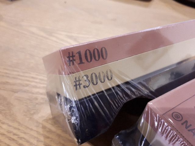 Đá mài 2 mặt chính hãng Nhật Bản - Naniwa 1000/3000