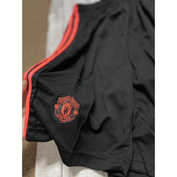 Set Bộ quần áo thể thao bóng đá vải gai thái logo thêu đầy đủ clb mu manchester united áo xám 3d quần đen 2022