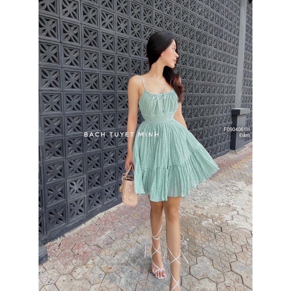 Đầm xòe 2 dây phối họa tiết hoa nổi sang trọng VIENS STORE