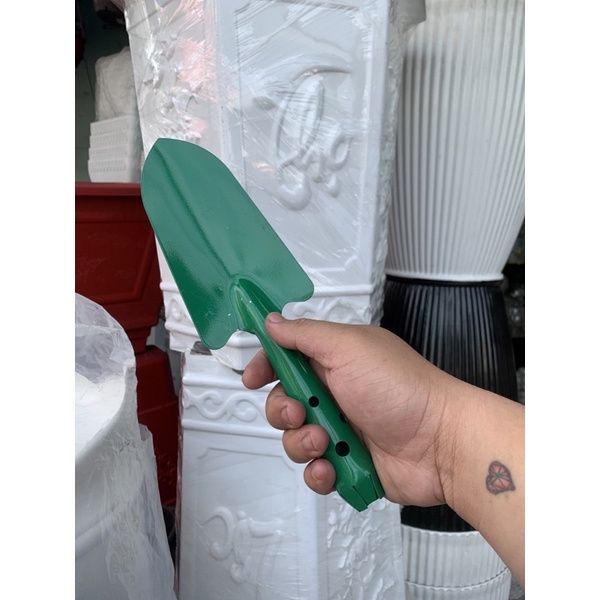 Xẻn xúc đất màu xanh lá, dài 26cm