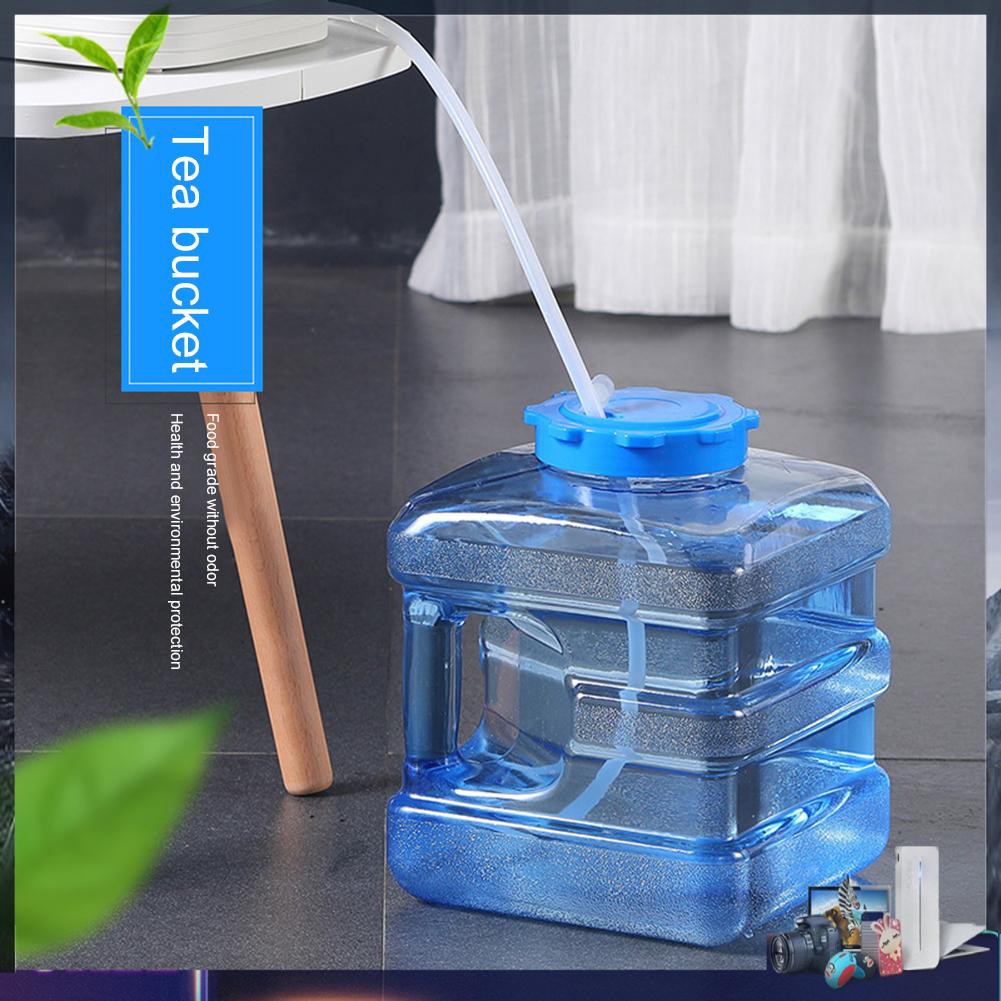 Bình đựng nước loại lớn có vòi và quai cầm tiện lợi cho các hoạt động ngoài trời