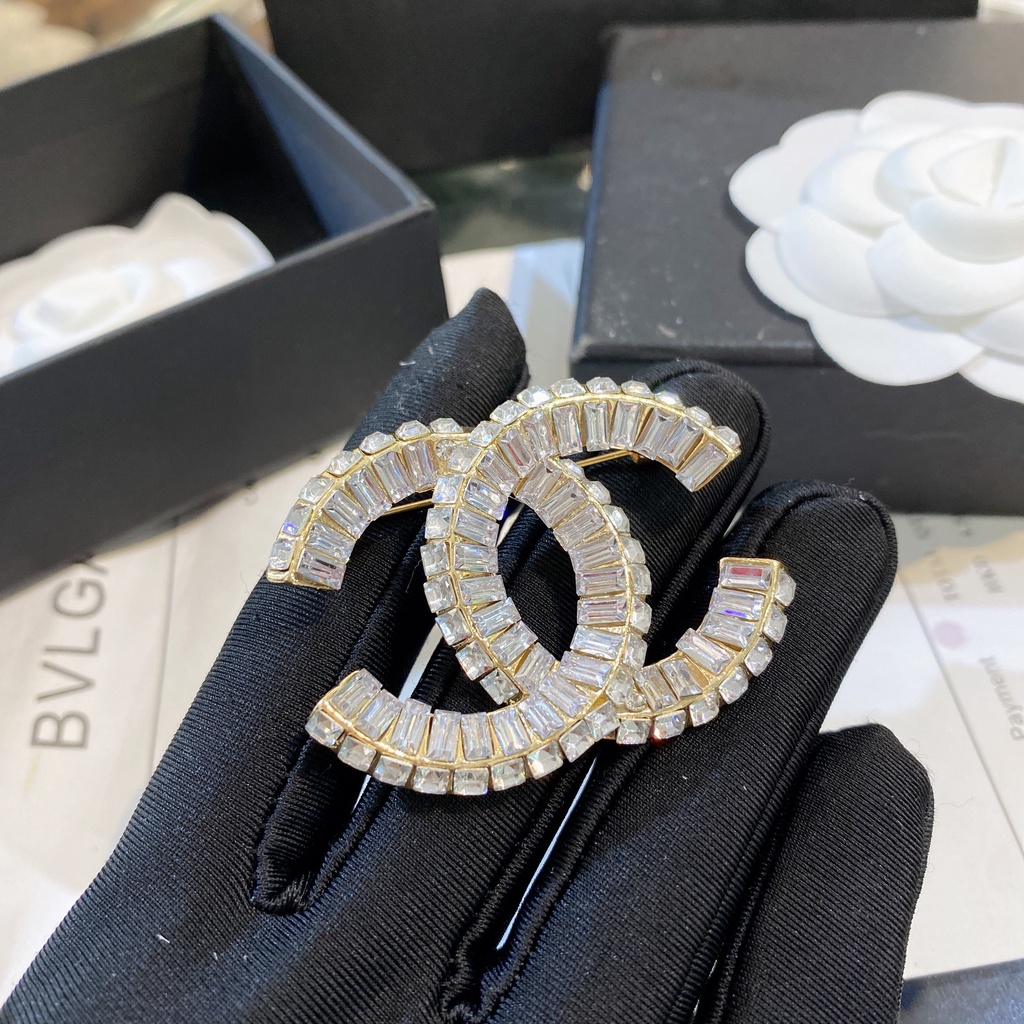 Cài áo nữ đính đá cao cấp sang trọng Ròm House mang phong cách Hàn Quốc phụ kiện trang sức thời trang đẹp - ms4502