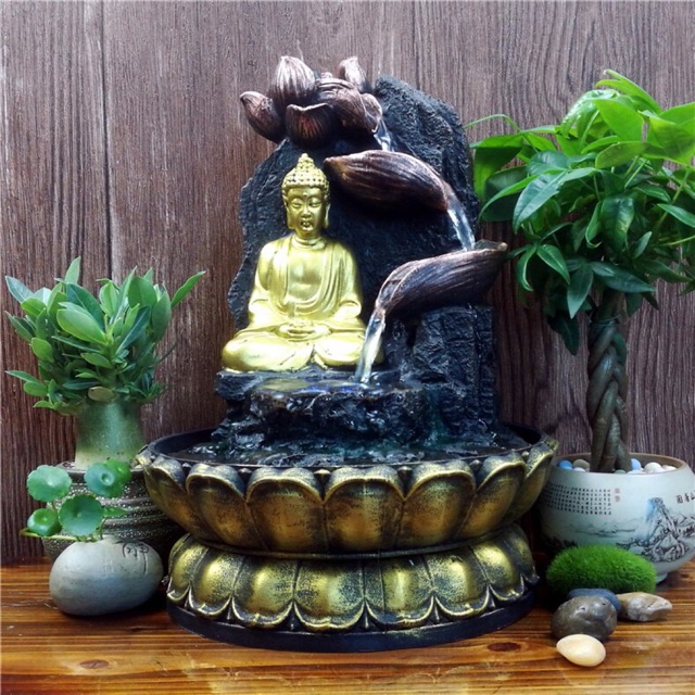 Thác nước phong thuỷ Đức phật