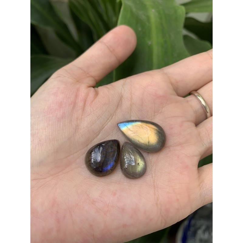 Labradorite - Đá xà cừ dùng trang trí phong thủy | BigBuy360 - bigbuy360.vn