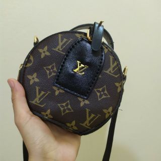 LV tròn hàng quảng châu