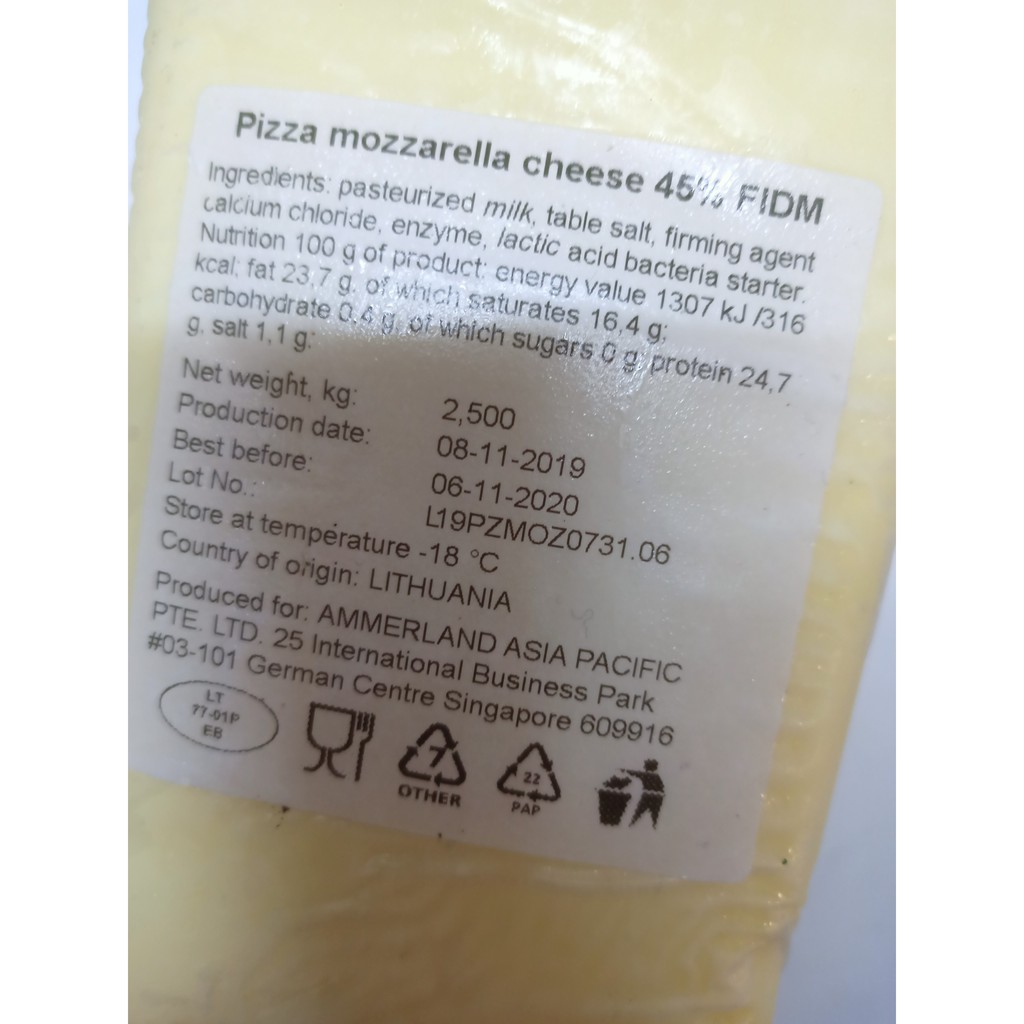 NGUYÊN KHỐI 2,5KG PHÔ MAI MOZARRELA
