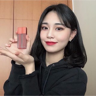 Son Black Rouge màu A17 Đỏ rượu tôn da.