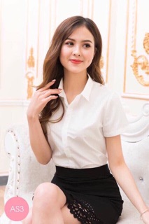 Áo sơmi trắng cộc tay