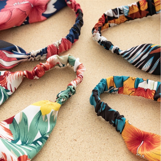 Khăn Quàng Cổ Họa Tiết Hoa Xinh Xắn Dành Cho Nữ