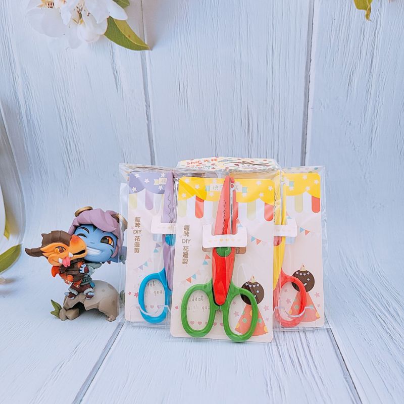 Combo 6 Kéo Cắt Răng Cưa, kéo viền sóng thủ công cho bé làm thiệp ,album