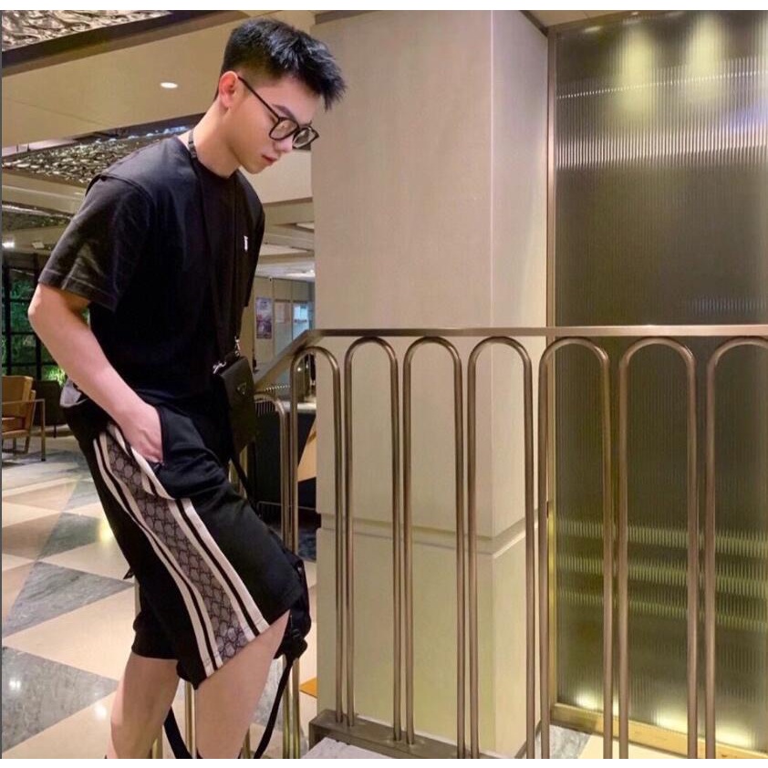 Quần đùi thêu họa tiết chữ thời trang dành cho nam