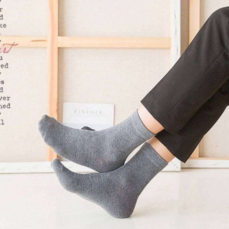 Vớ nam công sở mềm mại thoải mái màu sắc đơn giản