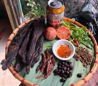 THỊT TRÂU GÁC BẾP