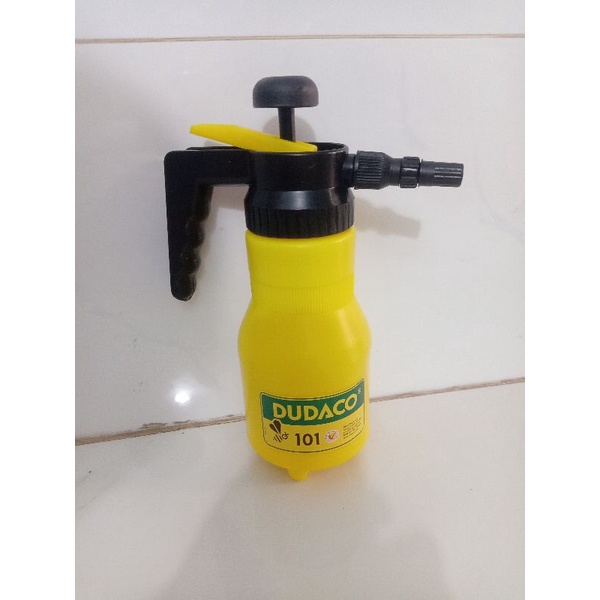 Bình xịt tưới cây Dudaco 1 Lít phun sương chuyên dụng