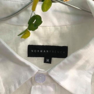 Áo sơ mi linen tưng trắng  M + quần linen sọc số 2