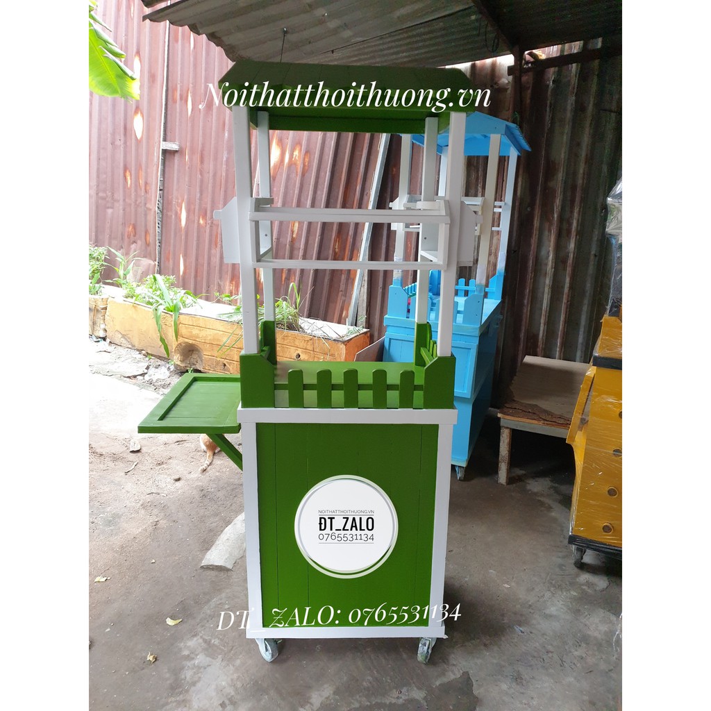 Xe đẩy gỗ sơn màu theo yêu cầu