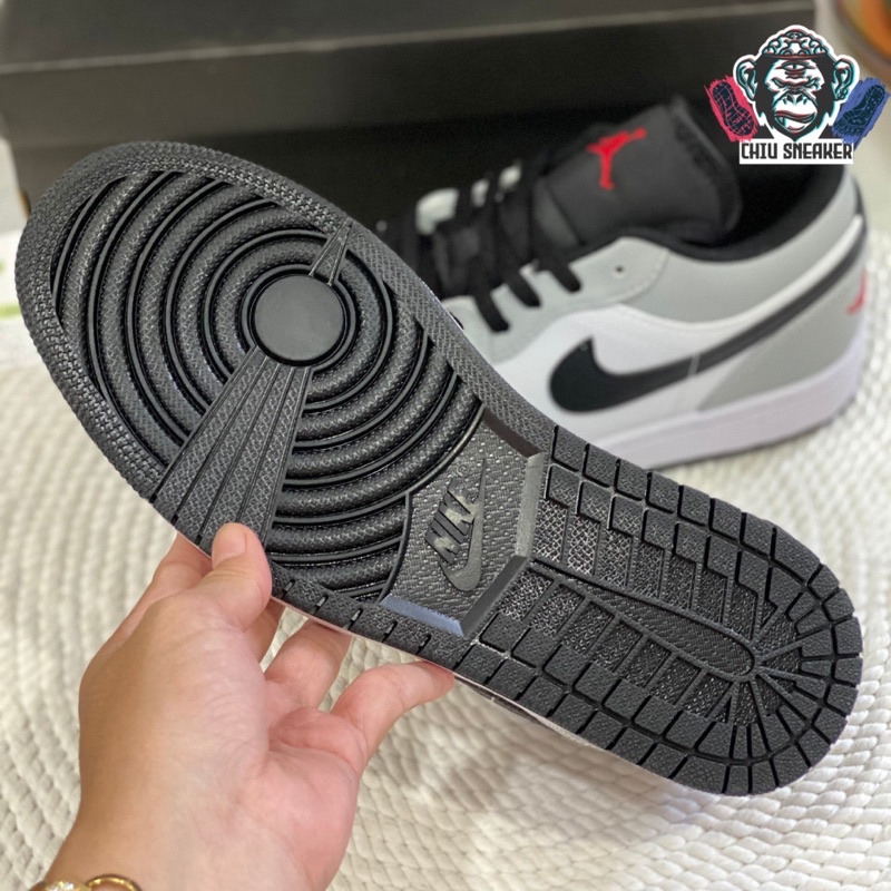 Giày thể thao jd1 cổ thấp xám trắng phiên bản cao cấp giày Sneaker Jordan low Smoke Grey V2