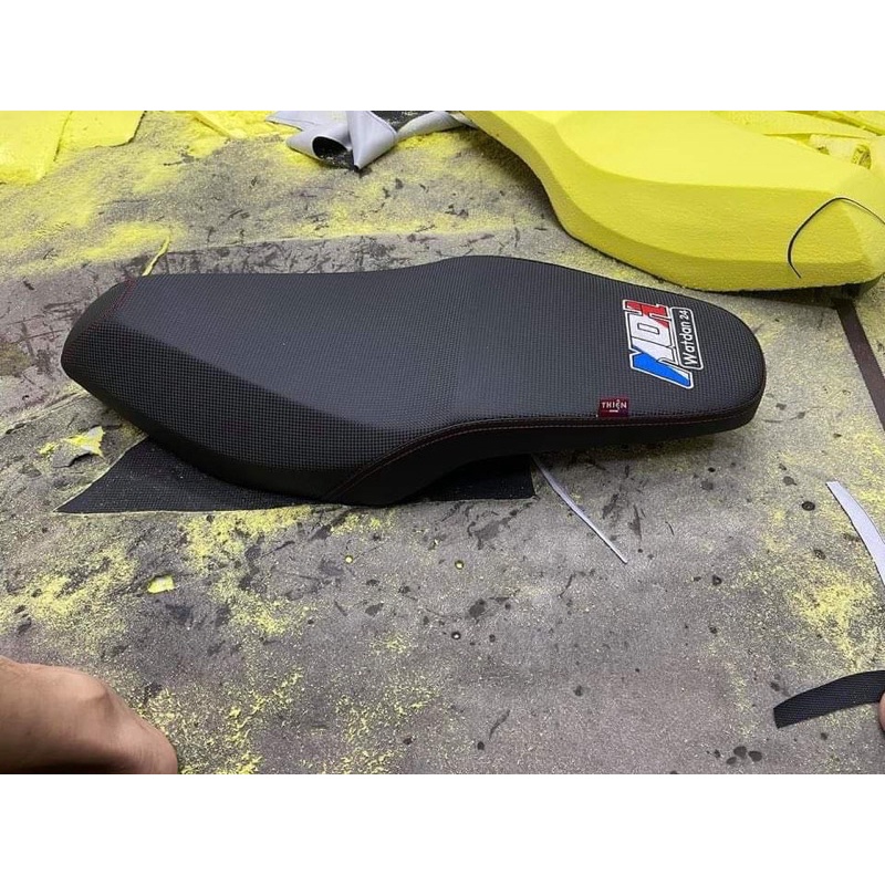 Da yên thái cao su 4 chiều cho các dòng xe