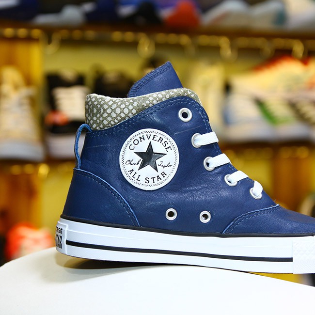 Giày Converse navy cao cổ da xanh CCDX06