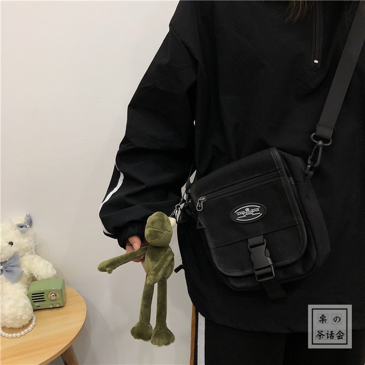 [Order] Túi đeo chéo mini D371