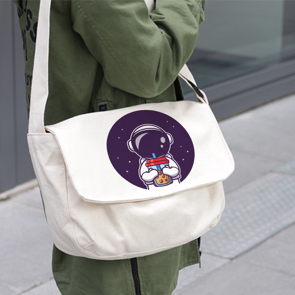 Túi Vải Đeo Chéo Vải Canvas Tote In Hình Phi Hành Gia Astronaut Phong Cách Ulzzang