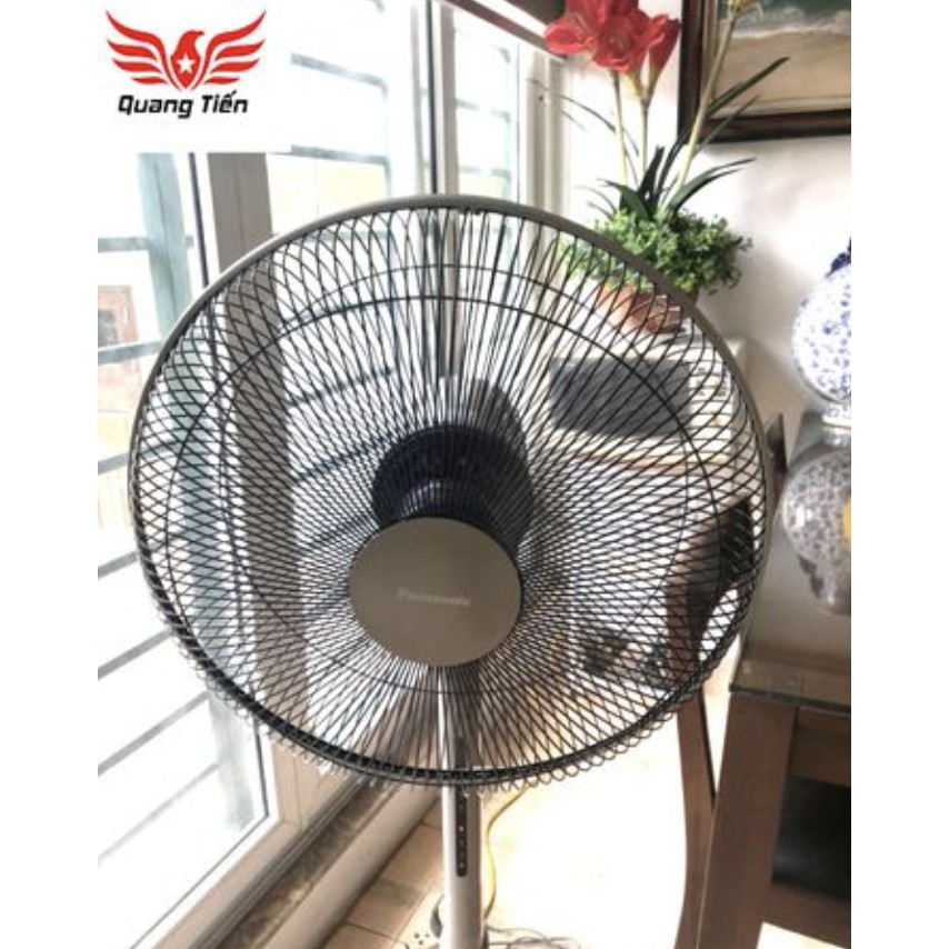 Quạt cây đứng Panasonic F-409KBE màu be ( 220V )