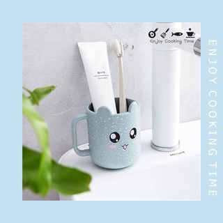 Cốc lúa mạch có tai cho bé uống sữa, đựng bàn chải đánh răng đáng yêu