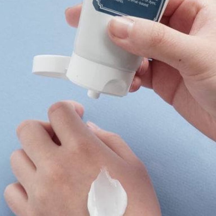 Kem dưỡng ẩm làm dịu da Klairs Rich Moist Soothing Cream 80ml Auth Hàn Quốc | BigBuy360 - bigbuy360.vn