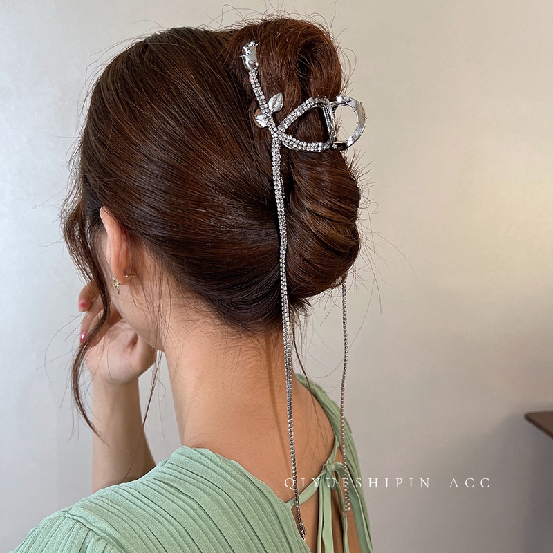 Kẹp Tóc Tua Rua Dáng Dài Hình Hoa Hồng Đính Kim Cương Giả Sang Trọng