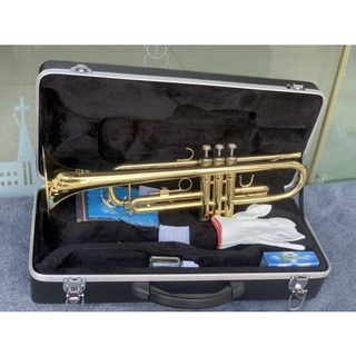 Kèn trumpet Yamaha YTR-3335 màu vàng