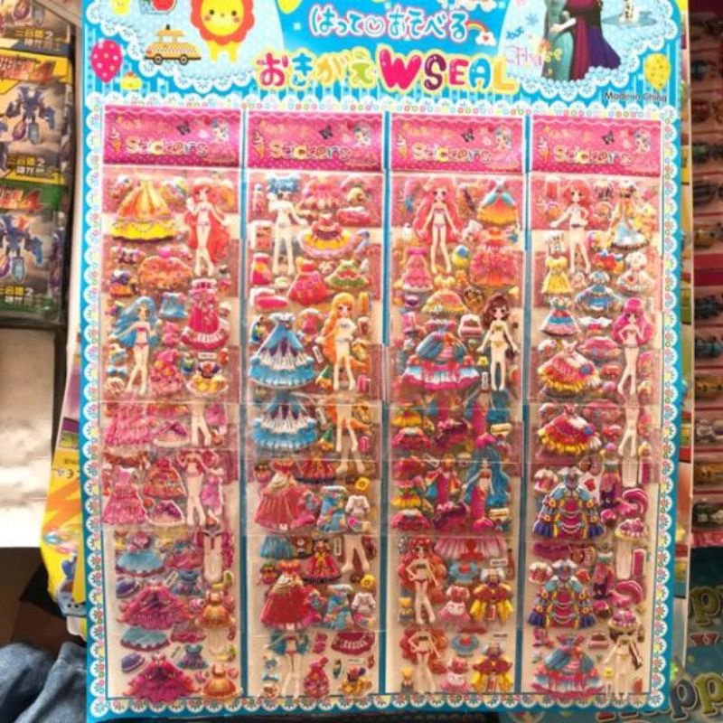 Dán hình Công chúa cho bé gái