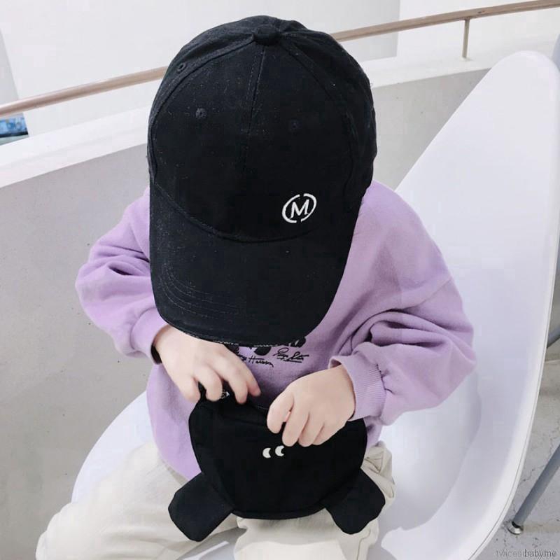 Mũ Lưỡi Trai Thêu Chữ Xinh Xắn Cho Bé