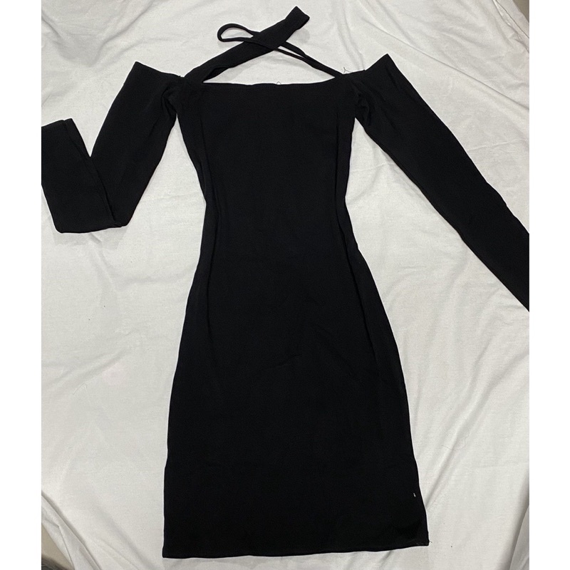 Đầm body tay dài bẹt vai dây chéo cổ thời trang quyến rũ cho nữ | BigBuy360 - bigbuy360.vn