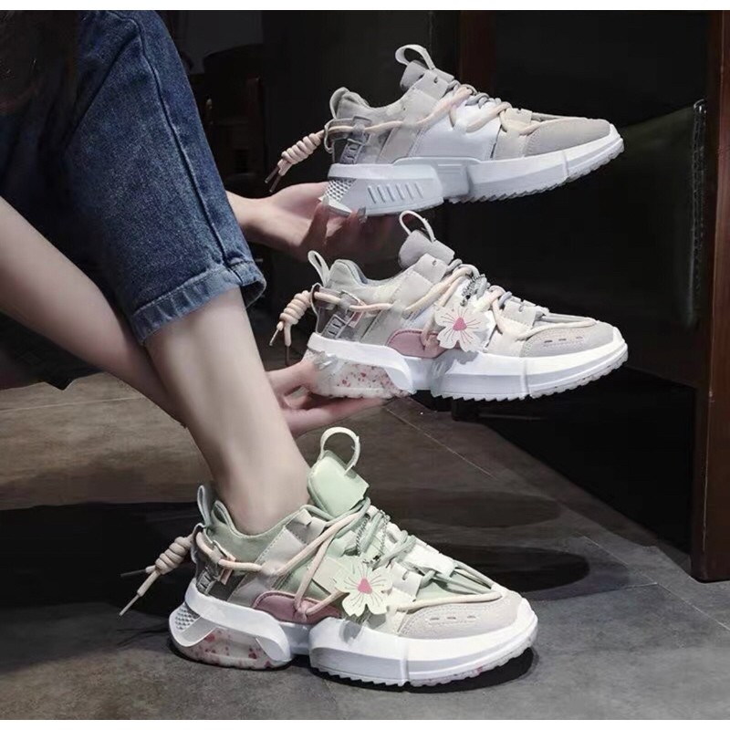 Giày thể thao hoa anh dào Sneakers hót trend có 2 mầu xám và xanh