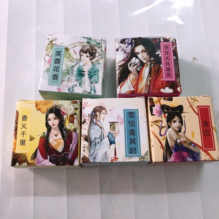 Nước Hoa Khô Dạng Sáp Cổ Trang