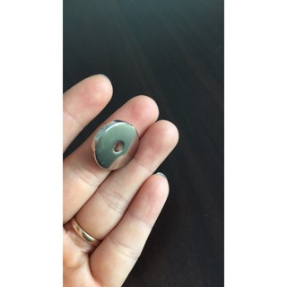 Nam châm viên tròn mỏng có lỗ tròn 20 x 3,5 lỗ tròn 4mm