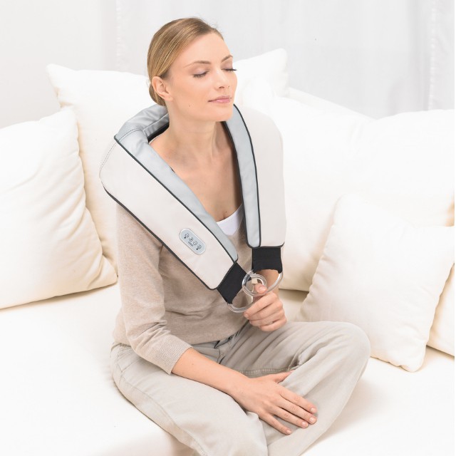 Đai massage hồng ngoại Beurer MB150, mát xa hỗ trợ điều trị về đau nhức cổ vai gáy, an toàn khi sử dụng
