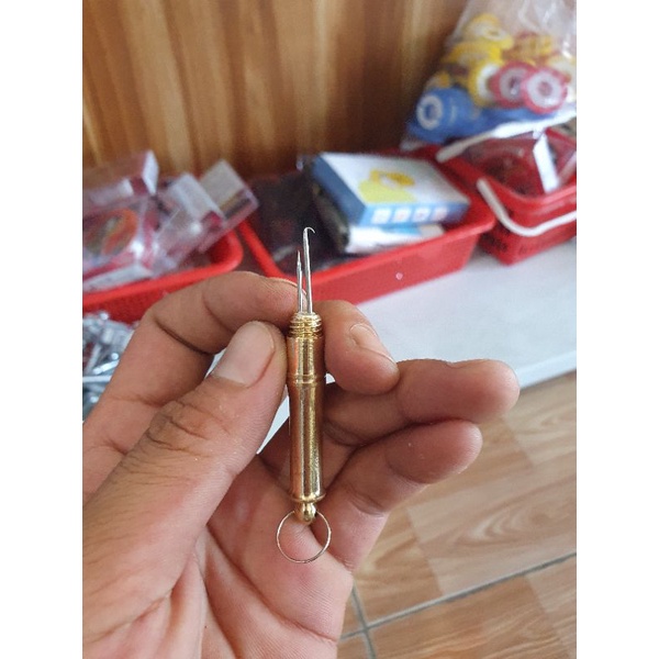 Kim gút thẻo câu đài