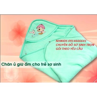 Chăn ủ ấm cho bé sơ sinh
