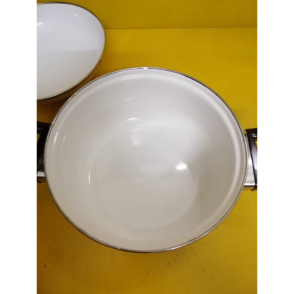 Nồi men nội địa Nhật, size 20cm, cao 10cm (mã 812), Dùng được bếp từ