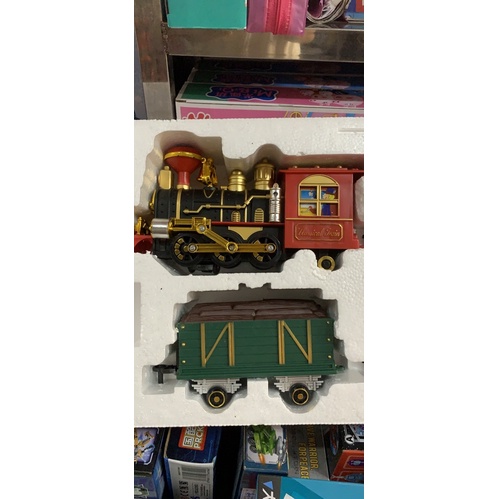 🚂 2413 Đồ Chơi Tàu Hoả 4 Toa Có Đèn Và Âm Thanh Tặng Pin