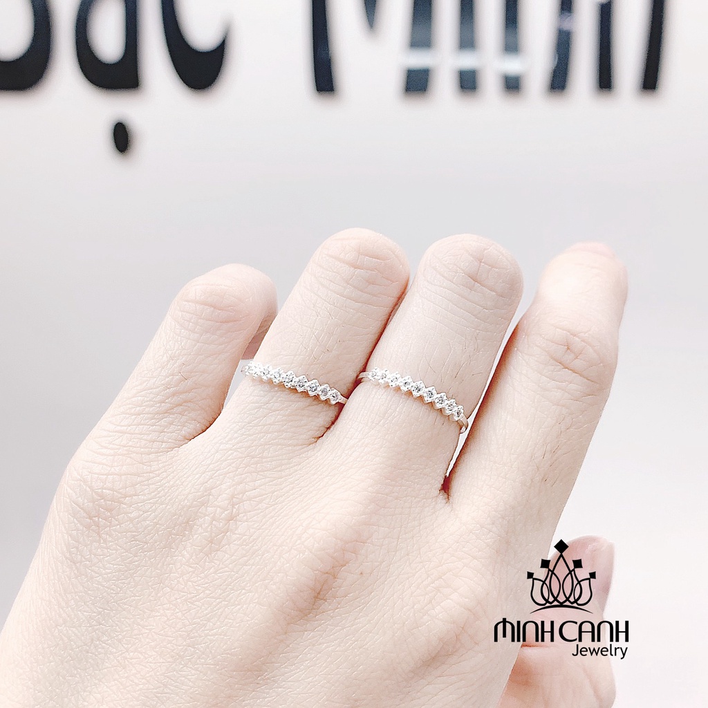 Nhẫn Bạc Hàng Đá Thoi Nhỏ Minh Canh Jewelry