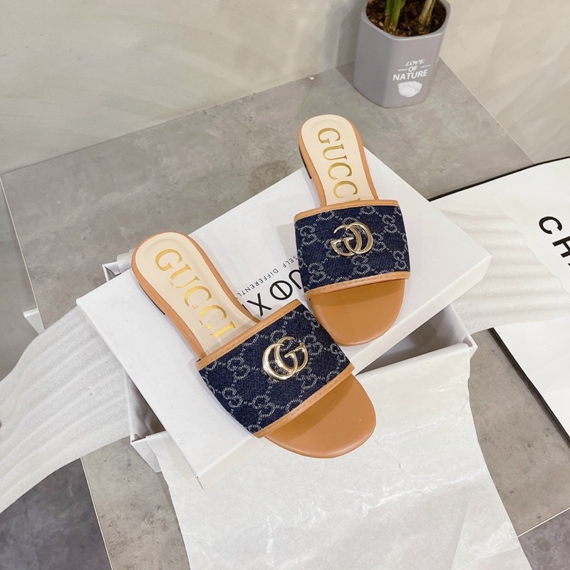 Dép quai ngang nữ G.G với thiết kế thời trang , màu sắc họa tiết siêu đẹp. Hình shop tự chụp | BigBuy360 - bigbuy360.vn