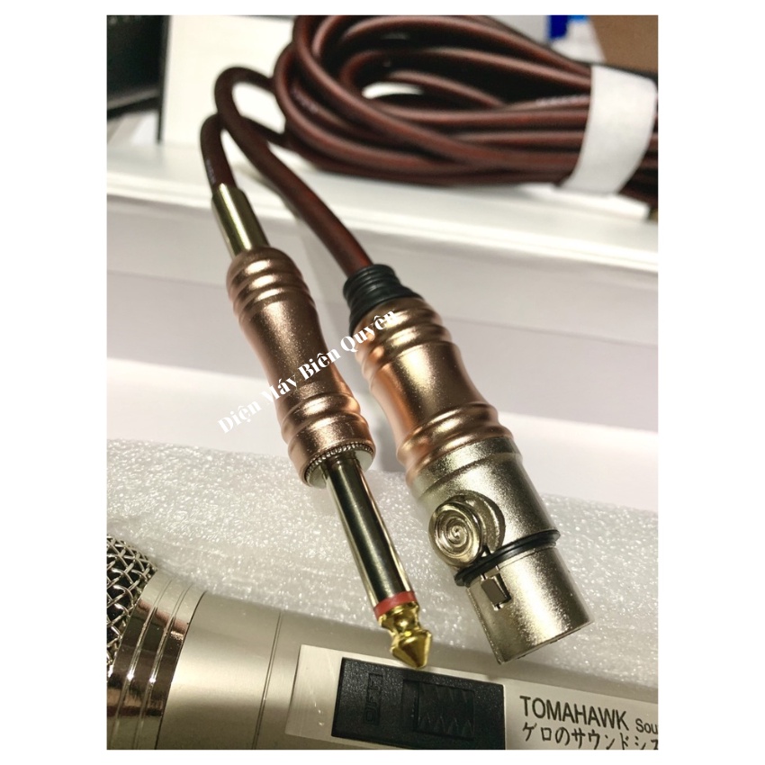 Micro có dây cao cấp TOMAHAWK - hàng nhật bãi - chống hú , hút mic - mới 99%