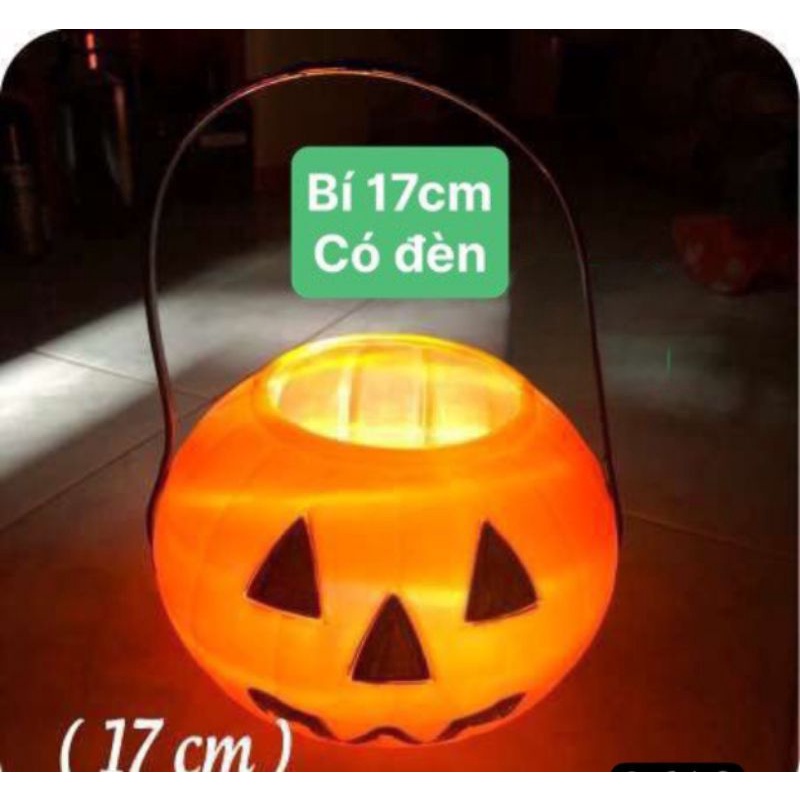 Giỏ kẹo bí ngô có đèn Halloween