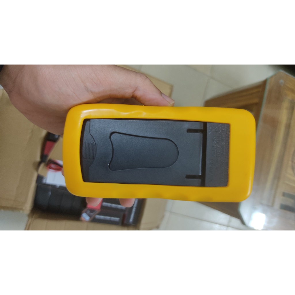 Đồng hồ đo điện XL830L Đồng hồ vạn năng XL 830 màn hình kỹ thuật số kèm pin 9V